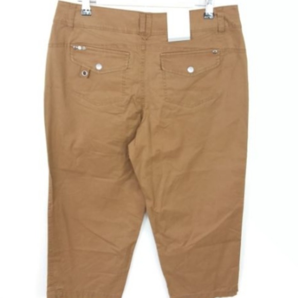 NWT! Style & Co Brown Grommet Capri Pants -38 - Picture 3 of 3